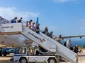 Έφτασε το πρώτο τσάρτερ στη Νέα Αγχίαλο